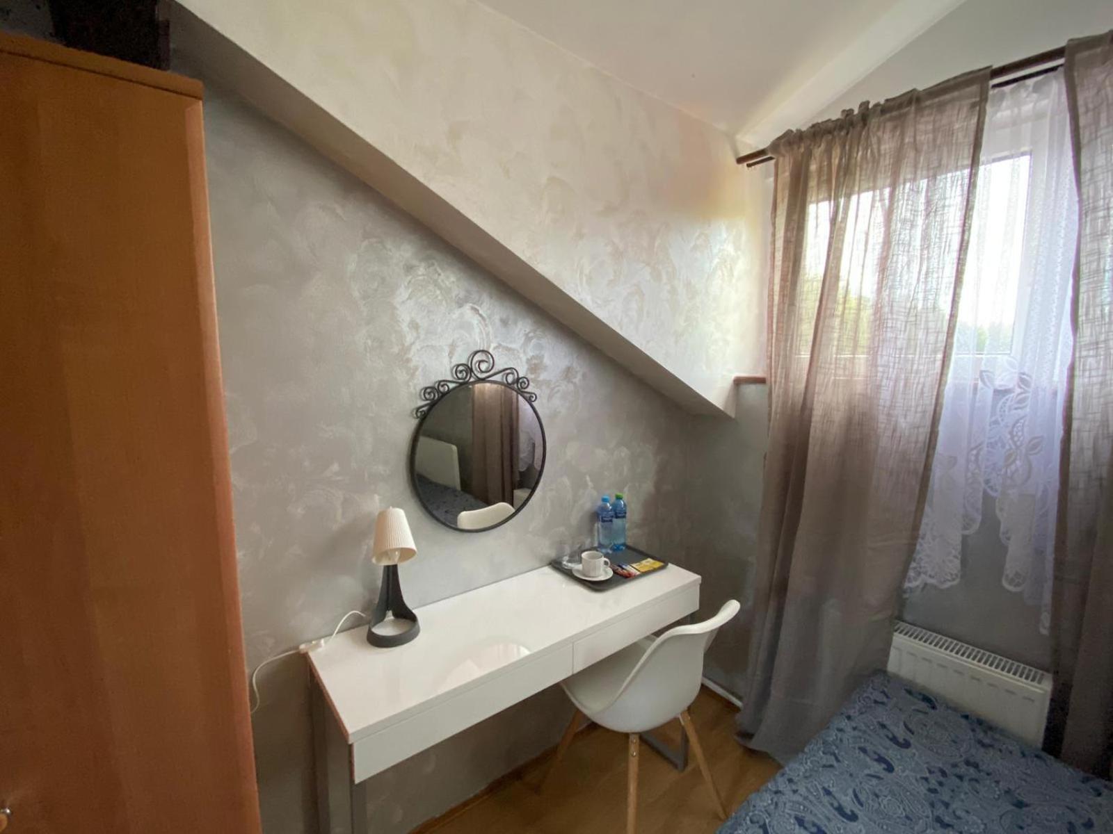Homies Inn Celiny  Zimmer foto