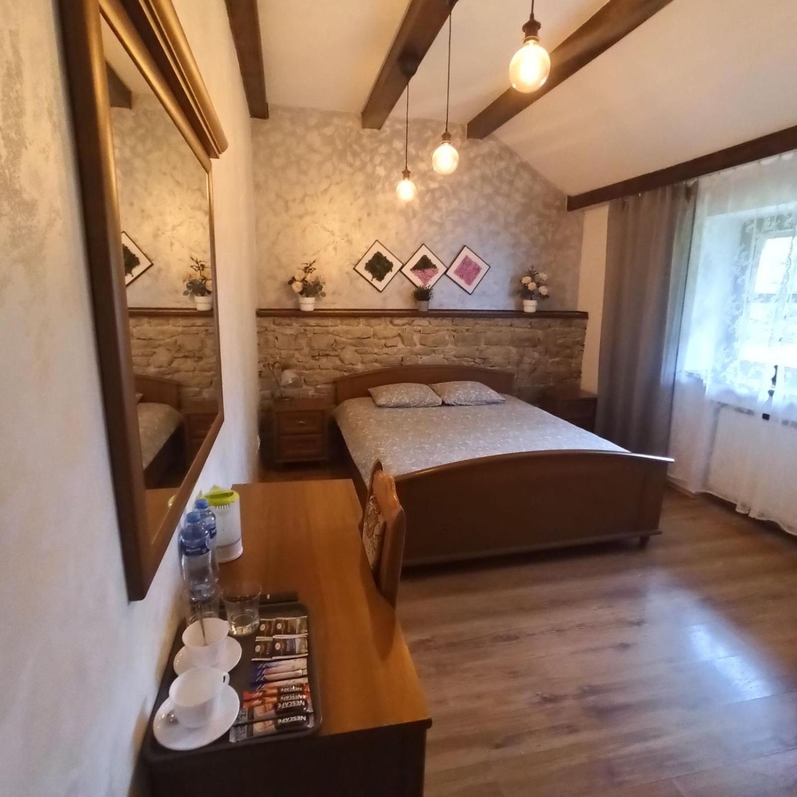 Homies Inn Celiny  Exterior foto